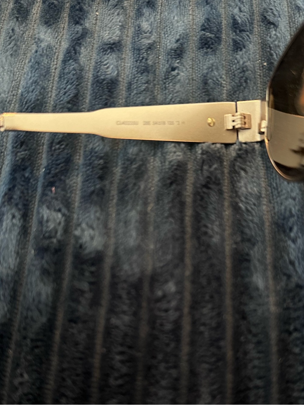 Authentic CELINE Triomphe Metal 01 Oval Sunglasses - Picture 4 of 6